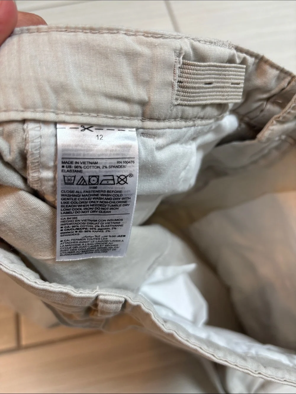 Kids Old Navy Casual Khaki Shorts Size 12